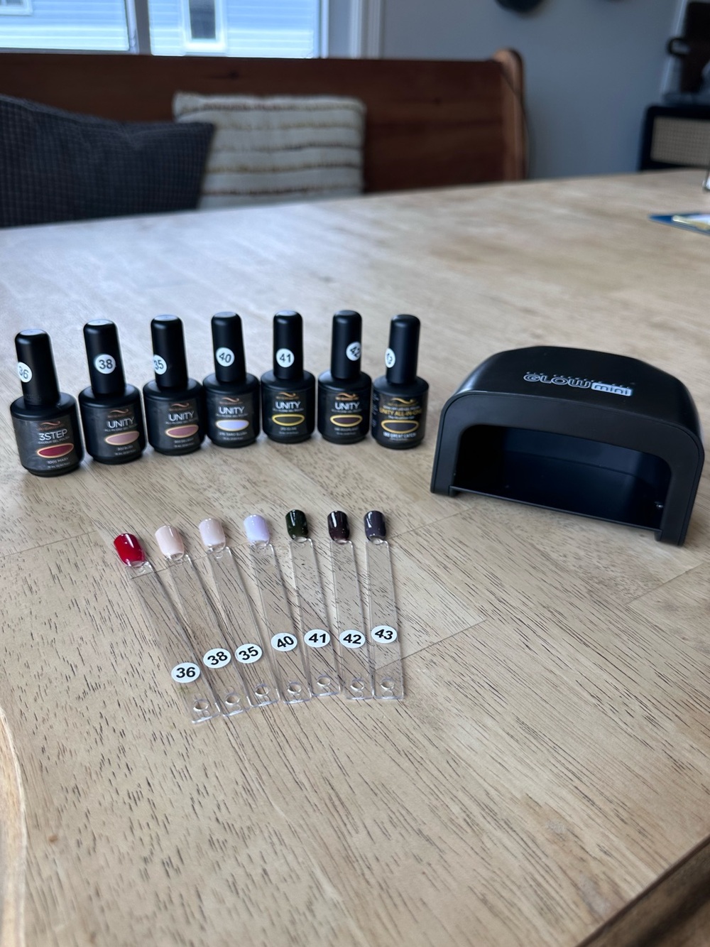 Bio Seaweed Gel (7 gel polishes and mini lamp. Value $120+